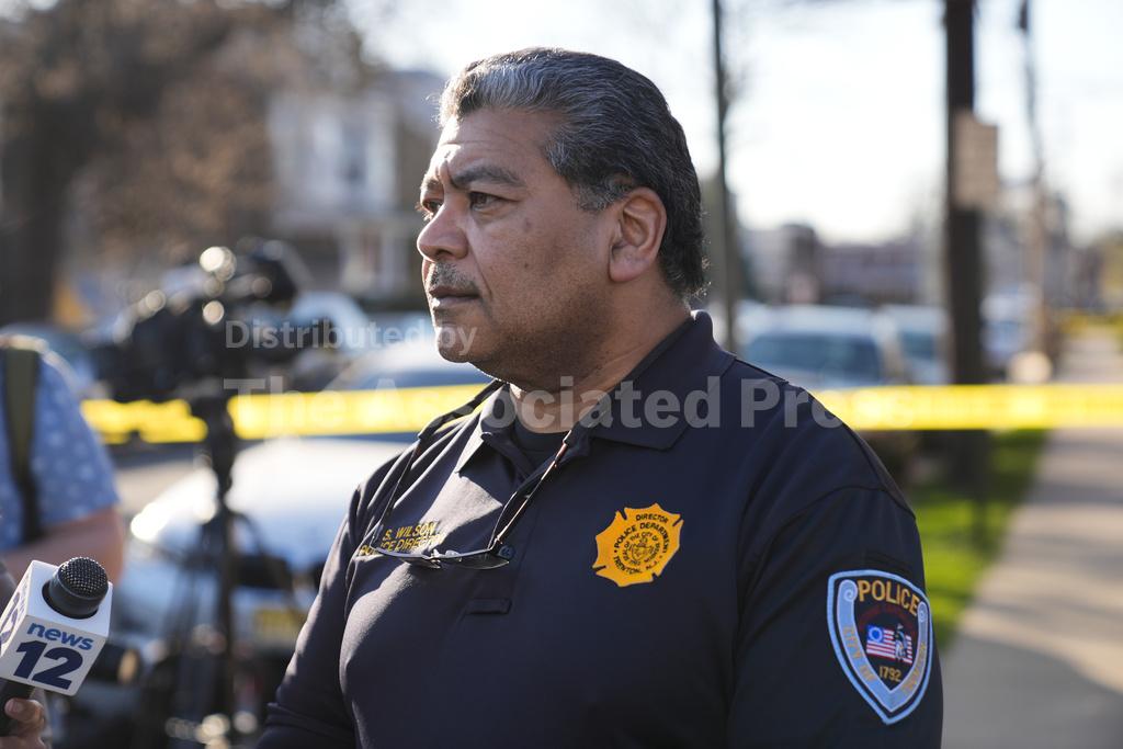 Man faces charges in two states after alleged killings of family ...