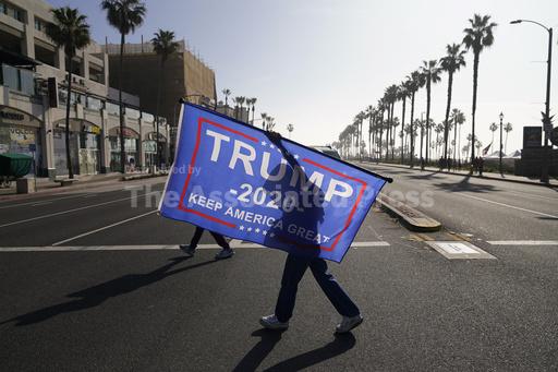 Donald Trump, skipping GOP debate, eyes California dele... - Vimarsana News