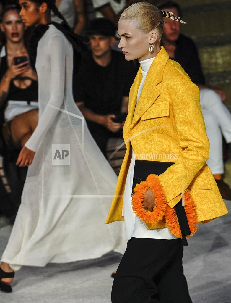Bebeto Matthews The latest fashion from Proenza Schouler is modeled during New York's Fashion Week, Wednesday, Sept. 8, 2021. (AP Photo/Bebeto Matthews)