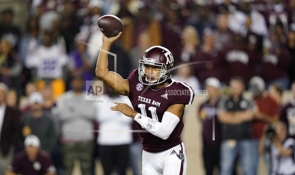 David J. Phillip Texas A&M quarterback Kellen Mond throws a pass against LSU during the first half of an NCAA college football game Saturday, Nov. 24, 2018, in College Station, Texas. (AP Photo/David J. Phillip)