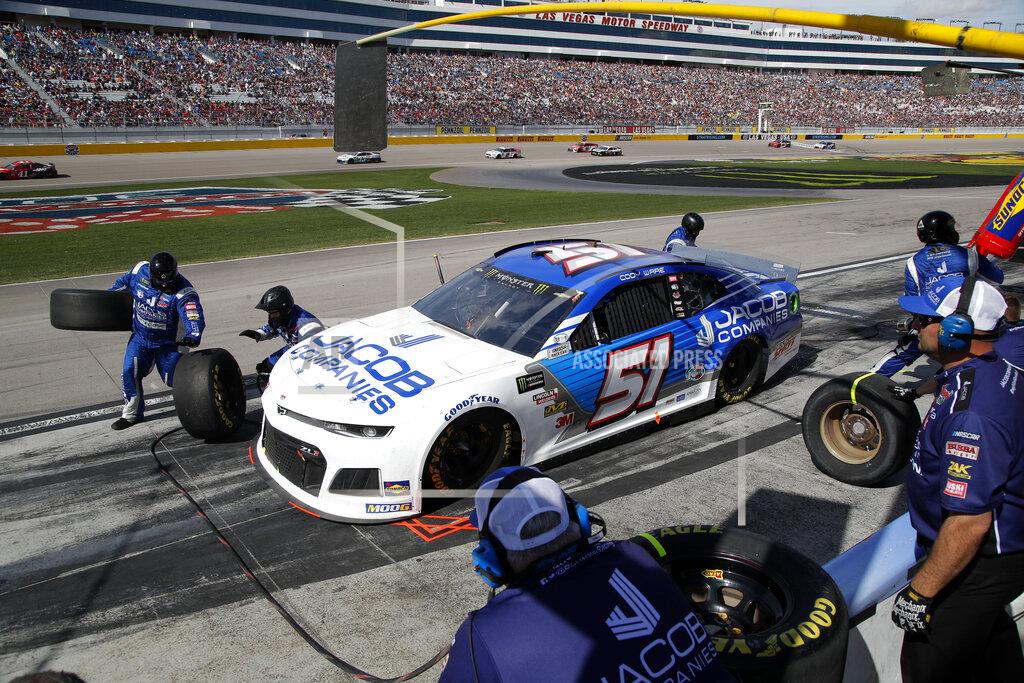 John Locher Cody Ware makes a pit stop during a NASCAR Cup Series auto race at the Las Vegas Motor Speedway, Sunday, March 3, 2019, in Las Vegas. (AP Photo/John Locher)