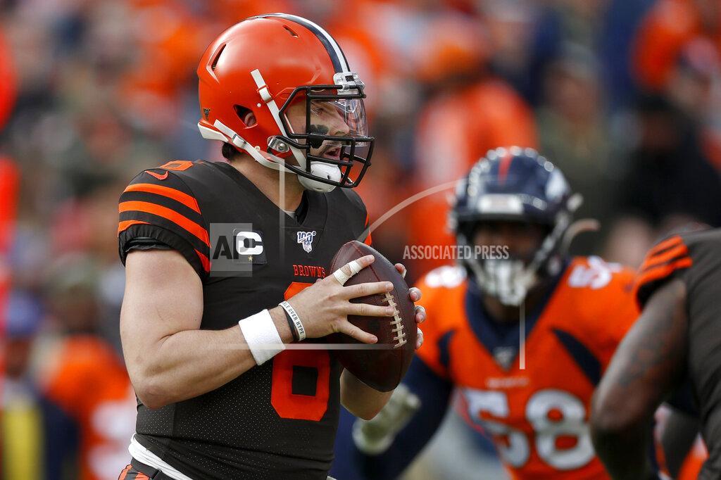 David Zalubowski Cleveland Browns quarterback Baker Mayfield (6) looks to pass against the Denver Broncos during the first half of NFL football game, Sunday, Nov. 3, 2019, in Denver. (AP Photo/David Zalubowski)