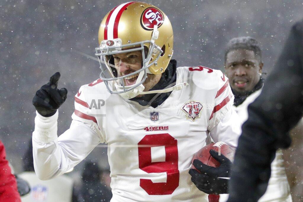 Aaron Gash San Francisco 49ers' Robbie Gould celebrates after an NFC divisional playoff NFL football game against the Green Bay Packers Saturday, Jan. 22, 2022, in Green Bay, Wis. The 49ers won 13-10 to advance to the NFC Chasmpionship game. (AP Photo/Aaron Gash)