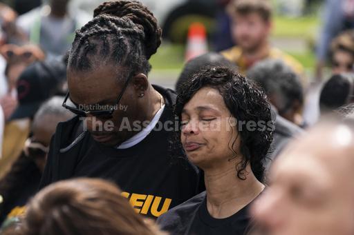 Victims of racist Buffalo supermarket mass shooting rem... - Vimarsana News