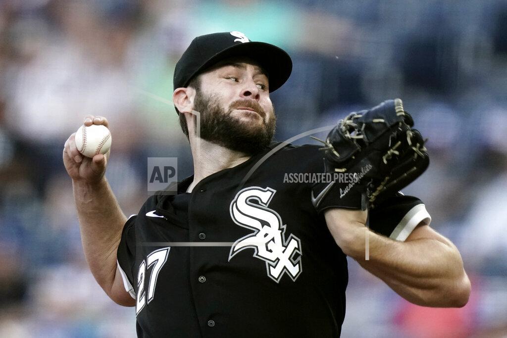 Charlie Riedel Chicago White Sox starting pitcher Lucas Giolito throws during the first inning of a baseball game against the Kansas City Royals Wednesday, May 18, 2022, in Kansas City, Mo. (AP Photo/Charlie Riedel)