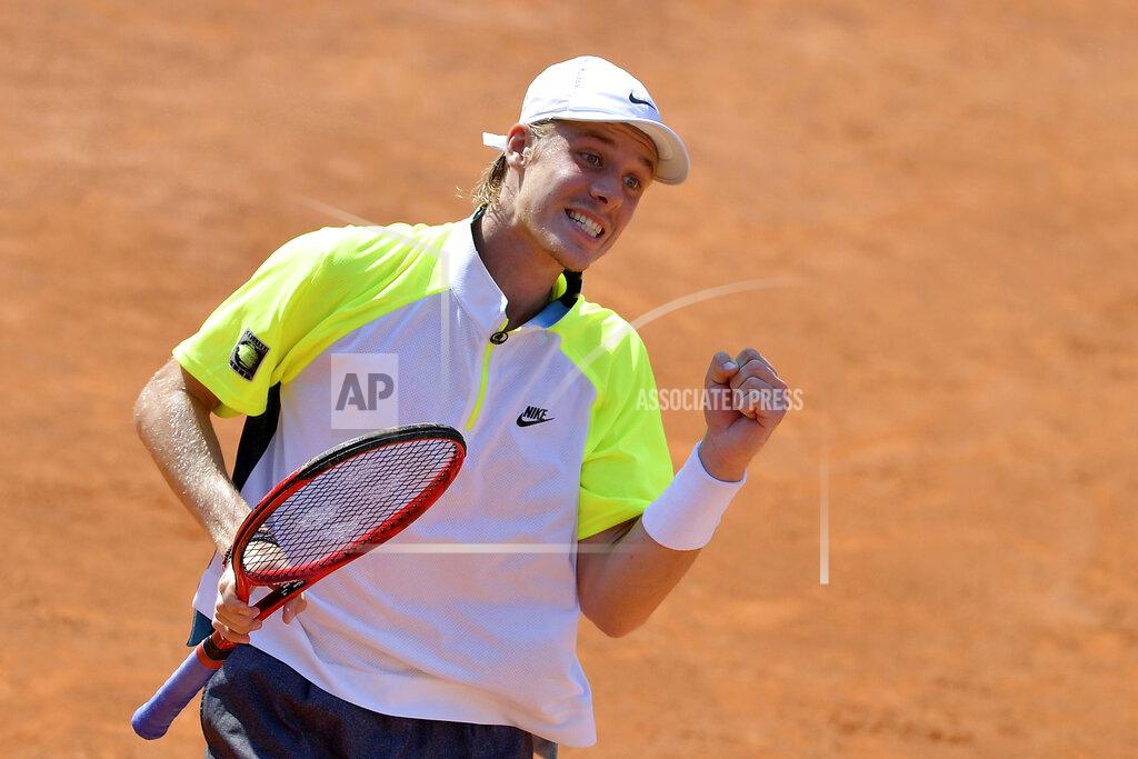 Alfredo Falcone Canada's Denis Shapovalov reacts to a point during his match against Spain's Pedro Martinez during the Italian Open tennis tournament in Rome, Thursday, Sept. 17, 2020. (Alfredo Falcone/LaPresse via AP)