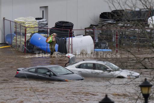 4 missing after record-breaking downpours along Canada'... - Vimarsana News