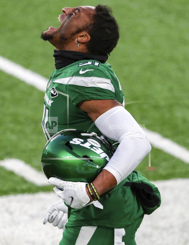 Andrew Mills New York Jets cornerback Blessuan Austin (31) reacts late in the fourth quarter as the Jets record their second victory of the season in an NFL football game against the Cleveland Browns, Sunday, Dec. 27, 2020, in East Rutherford, N.J. The Jets won 23-16. (Andrew Mills/NJ Advance Media via AP)