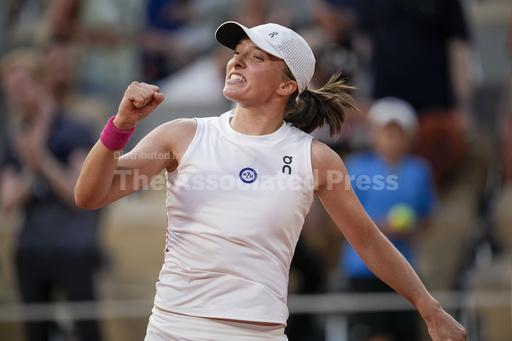 Na French Open Iga Świątek celuje w swoje czwarte wielkoszlemowe trofeum, a Karolina Muchova w swoje pierwsze Na French Open Iga Świątek celuje w swoje czwarte wielkoszlemowe trofeum, a Karolina Muchova w swoje pierwsze