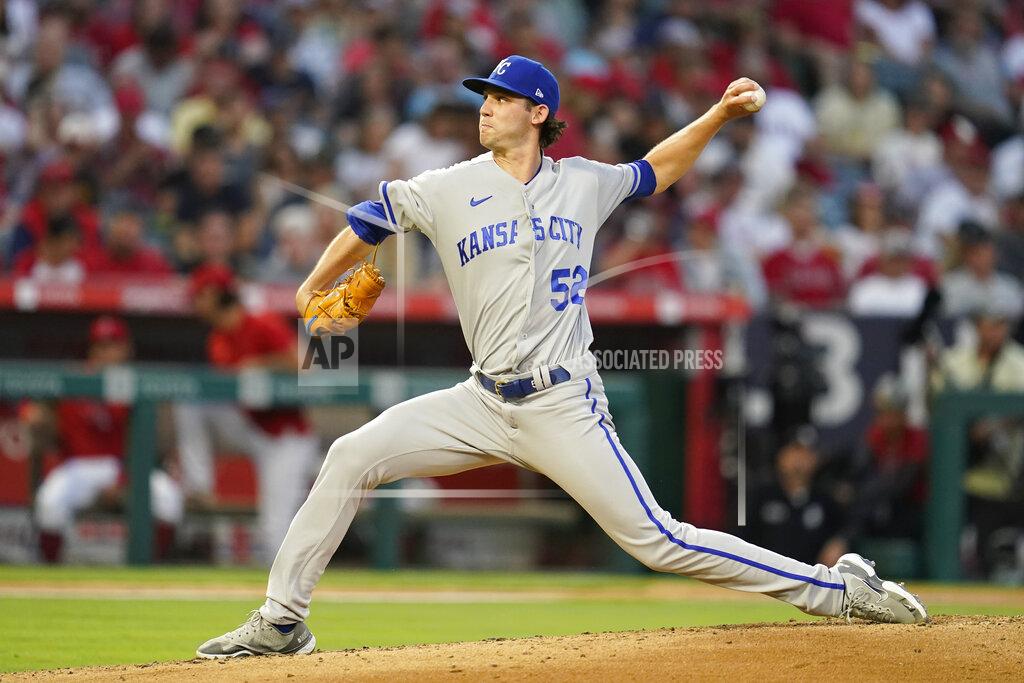 Ashley Landis Kansas City Royals starting pitcher Daniel Lynch (52) throws during the third inning of a baseball game against the Los Angeles Angels in Anaheim, Calif., Wednesday, June 22, 2022. (AP Photo/Ashley Landis)