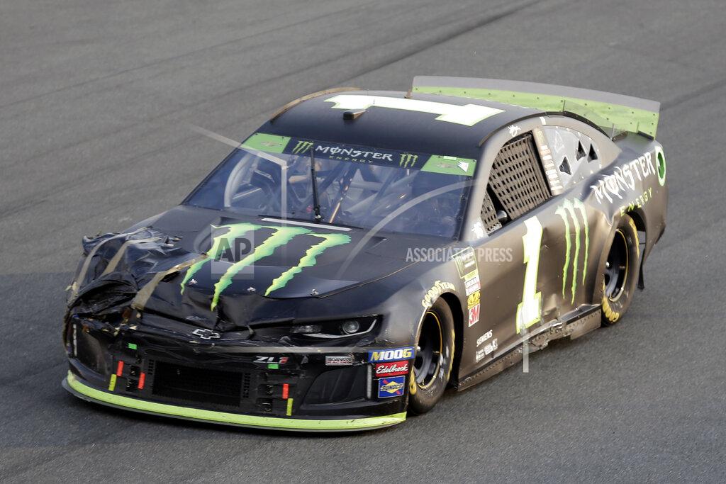 Gerry Broome Kurt Busch (1) drives through Turn 2 during the NASCAR Cup Series auto race at Charlotte Motor Speedway in Concord, N.C., Sunday, Sept. 29, 2019. (AP Photo/Gerry Broome)