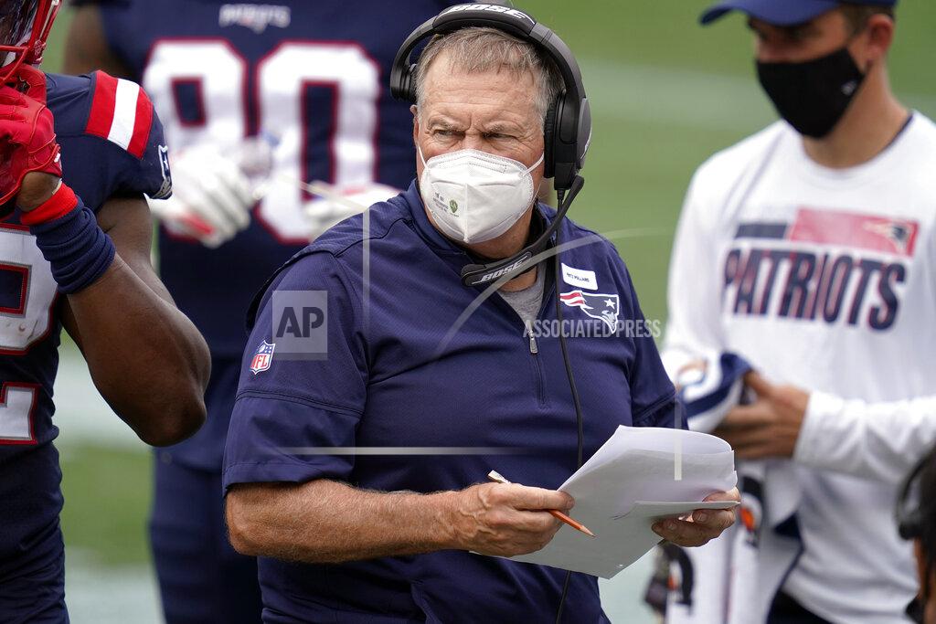 Charles Krupa New England Patriots head coach Bill Belichick works along the sideline in the first half of an NFL football game against the Las Vegas Raiders, Sunday, Sept. 27, 2020, in Foxborough, Mass. (AP Photo/Charles Krupa)