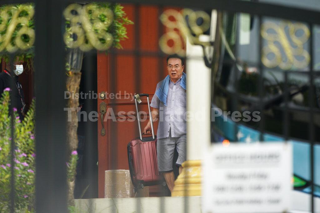 North Korean diplomats leave Malaysia after ties are severed