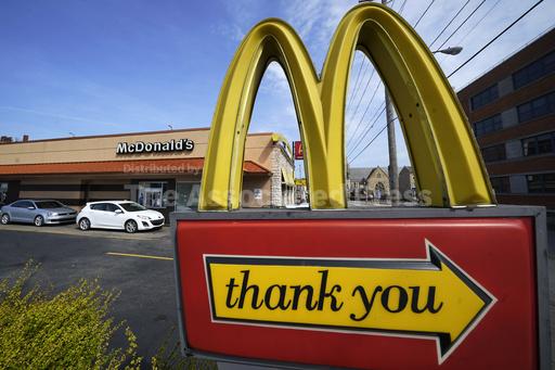 McDonald's pumps brakes on prices as US traffic falls s... - Vimarsana News