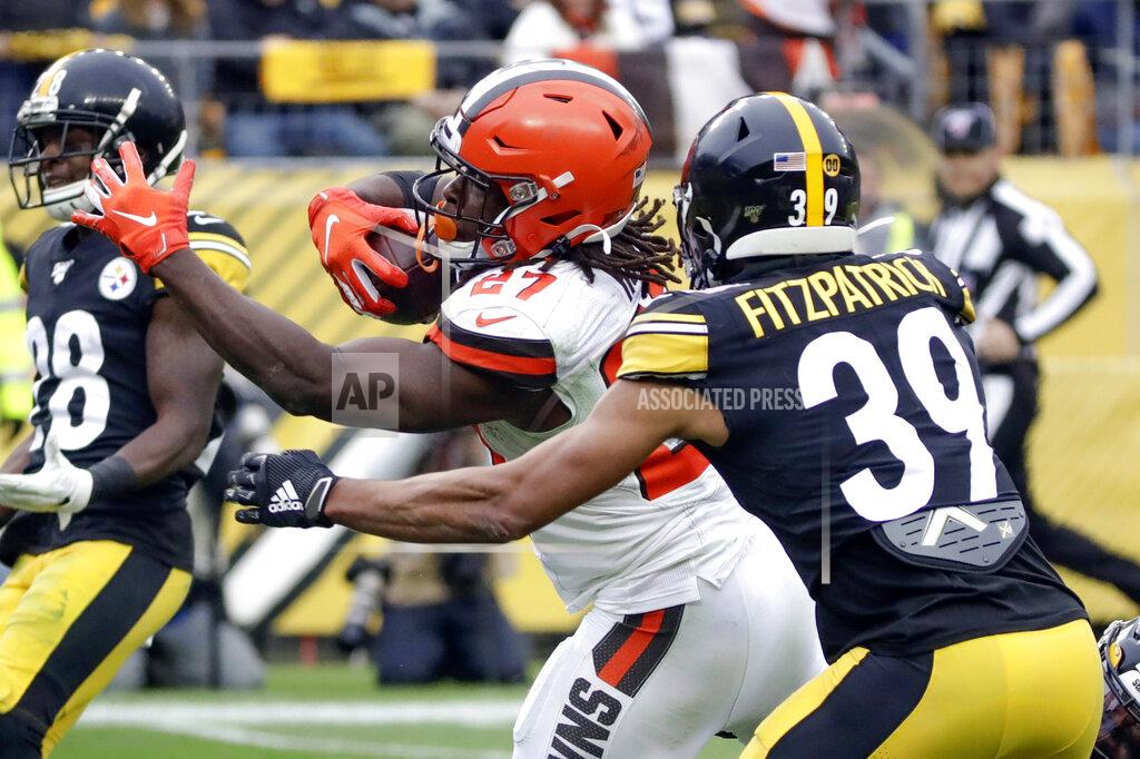 Gene J. Puskar Cleveland Browns running back Kareem Hunt (27) scores a touchdown past Pittsburgh Steelers free safety Minkah Fitzpatrick (39) in the first half of an NFL football, Sunday, Dec. 1, 2019, in Pittsburgh. (AP Photo/Gene J. Puskar)