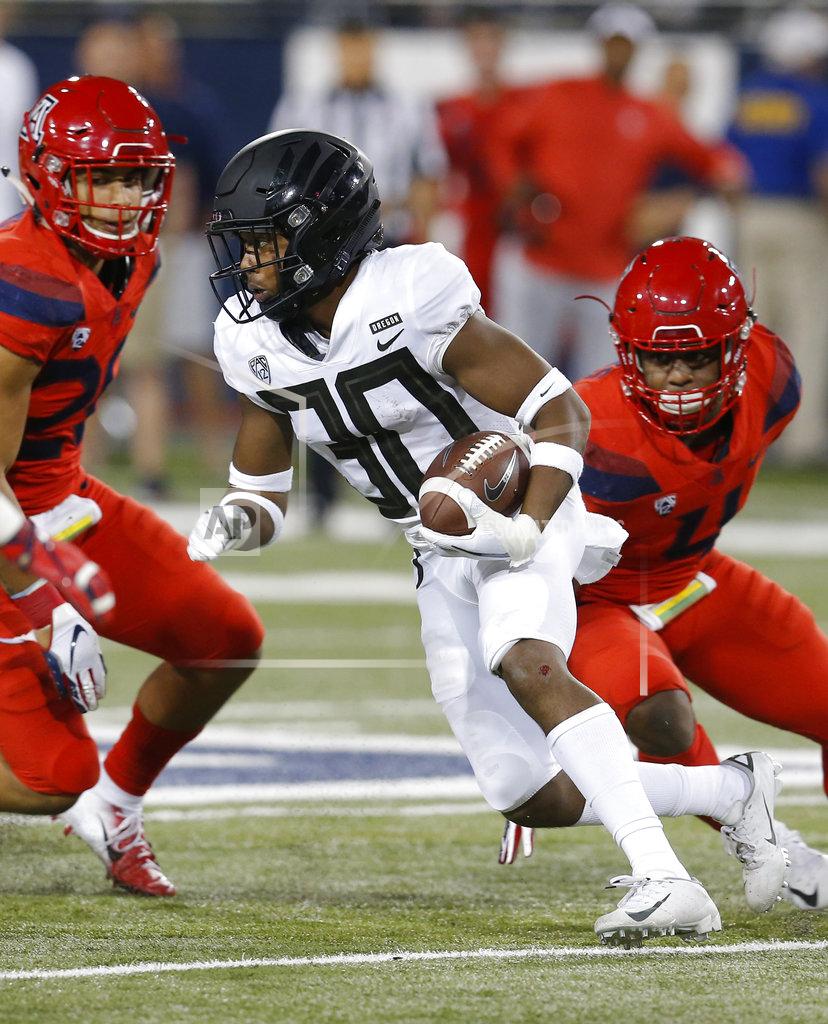 Rick Scuteri Oregon wide receiver Jaylon Redd (30) runs for a first down against Arizona in the second half during an NCAA college football game, Saturday, Oct. 27, 2018, in Tucson, Ariz. Arizona defeated Oregon 44-15. (AP Photo/Rick Scuteri)