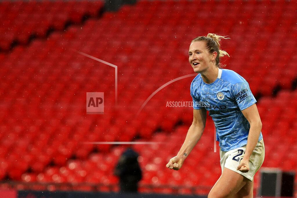 Adam Davy Manchester City's Sam Mewis celebrates after scoring her side's first goal during the Women's FA Cup final soccer match between Everton and Manchester City at Wembley stadium in London, Sunday, Nov. 1, 2020. (Adam Davy/Pool via AP)