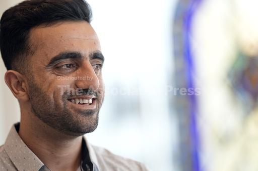 Afghan soldier who was arrested at US-Mexico border after fleeing Taliban is granted asylum - Vimarsana News