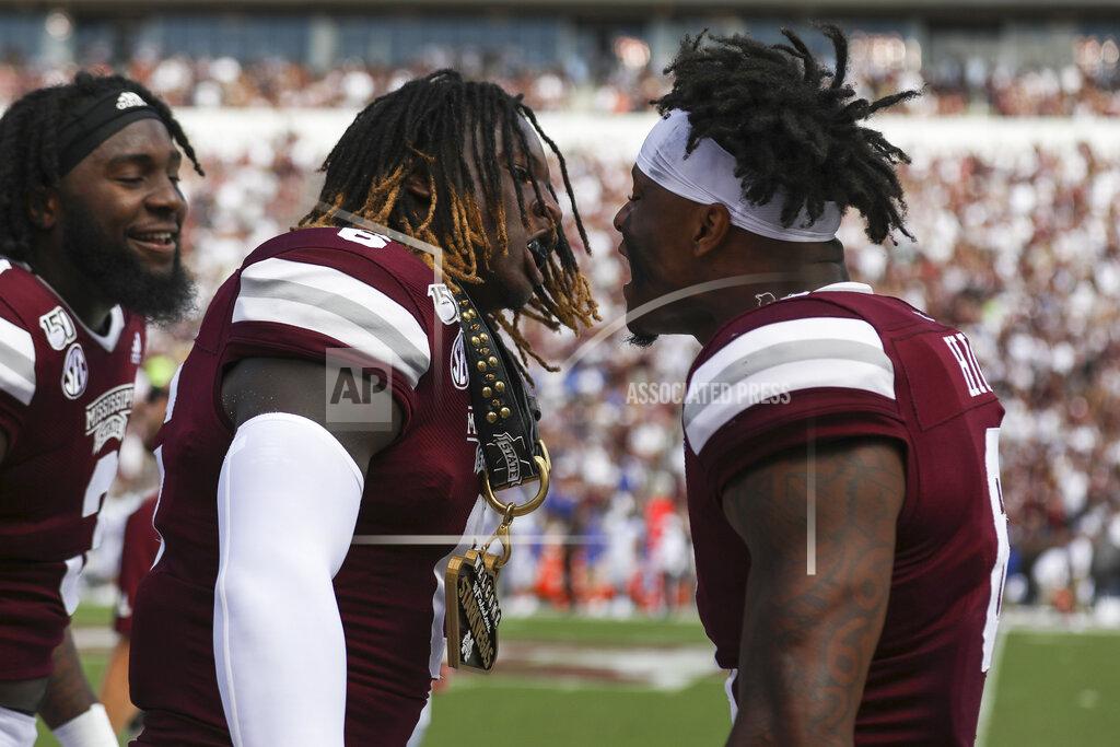 Kelly Donoho Mississippi State linebacker Willie Gay, Jr., left, celebrates a pick-six against Kentucky with Mississippi State running back Kylin Hill (7) during the first quarter of an NCAA college football game against Kentucky, Saturday, Sept. 21, 2019, in Starkville, Miss. (AP Photo/Kelly Donoho)