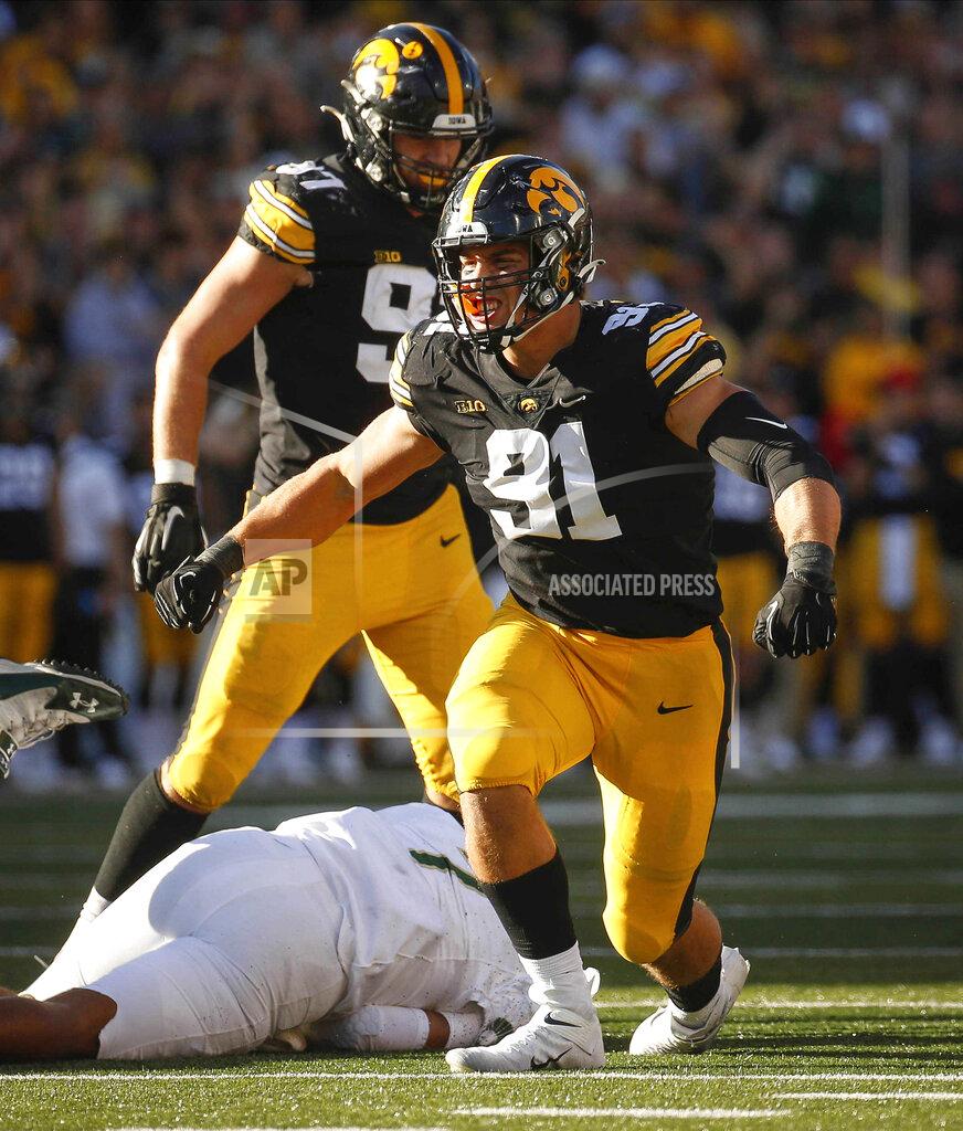 Bryon Houlgrave Iowa defensive lineman Lukas Van Ness reacts after sacking Colorado State quarterback Todd Centeio in the third quarter of an NCAA college football game at Kinnick Stadium in Iowa City, Iowa, on Saturday, Sept. 25, 2021. (Bryon Houlgrave/The Des Moines Register via AP)