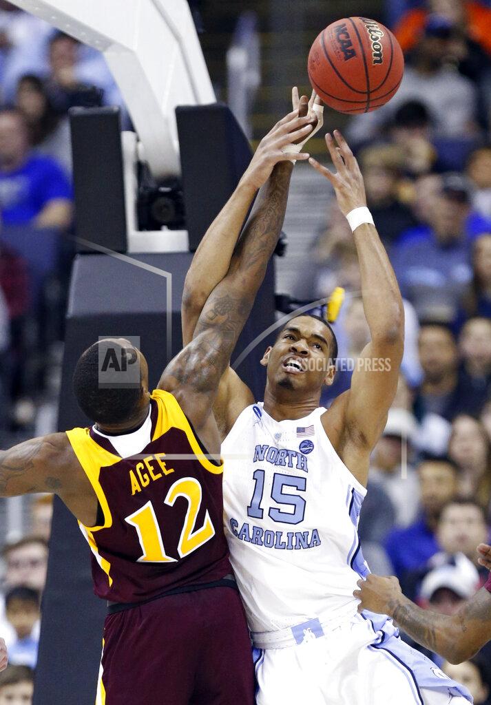Paul Vernon North Carolina's Garrison Brooks (15) and Iona's Tajuan Agee (12) battle for the ball in the first half during a first round men's college basketball game in the NCAA Tournament in Columbus, Ohio, Friday, March 22, 2019. (AP Photo/Paul Vernon)