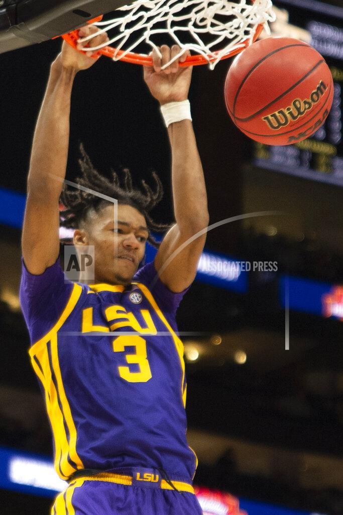 Hakim Wright Sr. LSU forward Alex Fudge dunks during the second half of the team's NCAA college basketball game against Georgia on Saturday, Dec. 11, 2021, in Atlanta. (AP Photo/Hakim Wright Sr.)