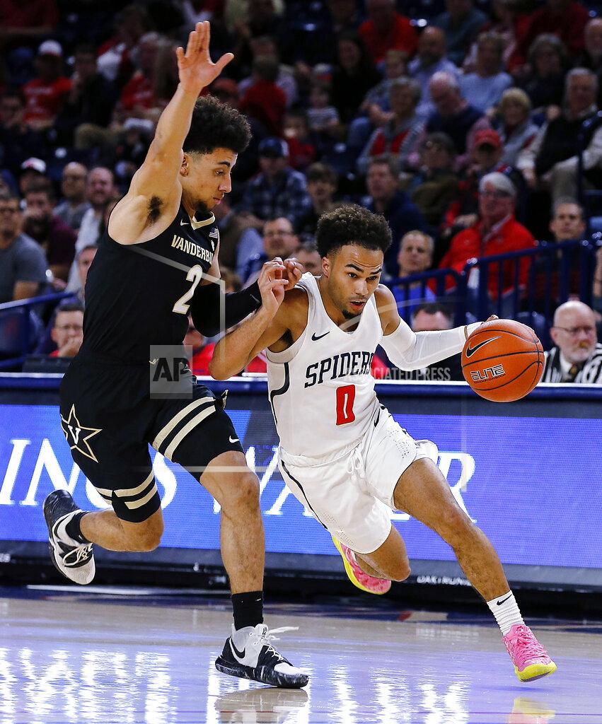 Mark Gormus Richmond's Jacob Gilyard (0) drives around Vanderbilt's Scotty Pippen Jr. (2) during the first half of an NCAA college basketball game Thursday, Nov. 14, 2019, in Richmond, Va. (Mark Gormus/Richmond Times-Dispatch via AP)