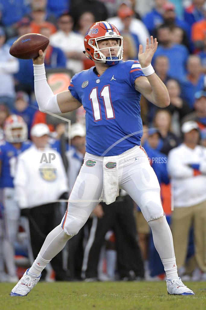 Phelan M. Ebenhack Florida quarterback Kyle Trask (11) throws a pass during the second half of an NCAA college football game against Missouri, Saturday, Nov. 3, 2018, in Gainesville, Fla. (AP Photo/Phelan M. Ebenhack)