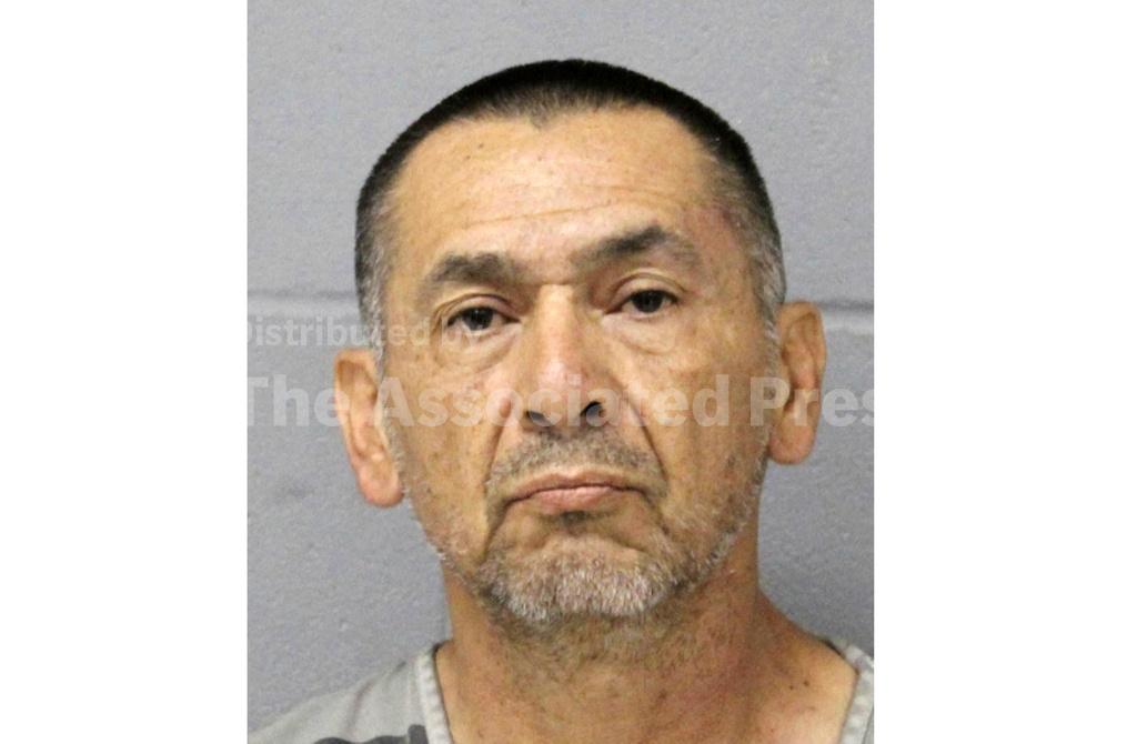 Convicted murderer charged in two new Texas killings offers to return ...
