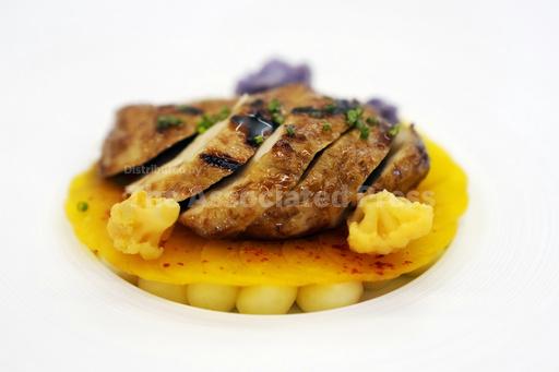 US approves chicken made from cultivated cells, the nat... - Vimarsana News