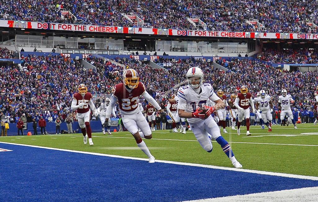Adrian Kraus Buffalo Bills wide receiver Cole Beasley (10) scores a 6-yard touchdown against Washington Redskins cornerback Quinton Dunbar (23) during the first half of an NFL football game, Sunday, Nov. 3, 2019, in Orchard Park, N.Y. (AP Photo/Adrian Kraus)