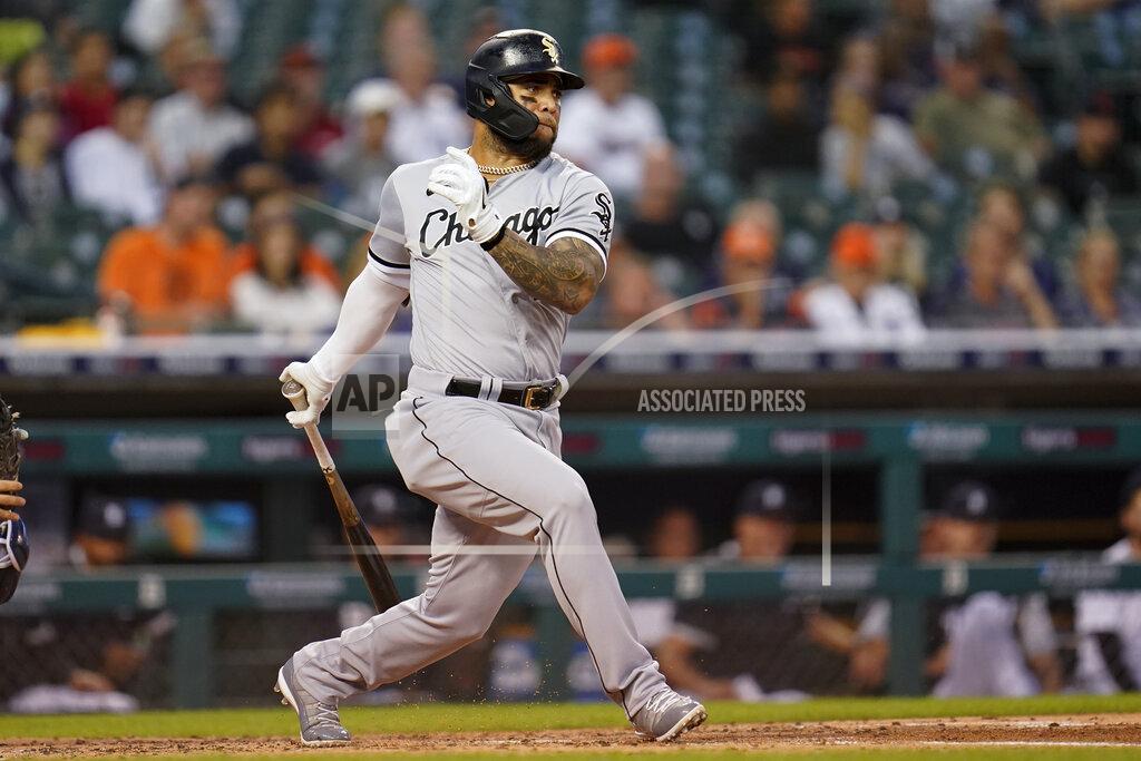 Paul Sancya Chicago White Sox's Yoan Moncada grounds into a force out that scored Brian Goodwin against the Detroit Tigers in the third inning of a baseball game in Detroit, Monday, Sept. 20, 2021. (AP Photo/Paul Sancya)