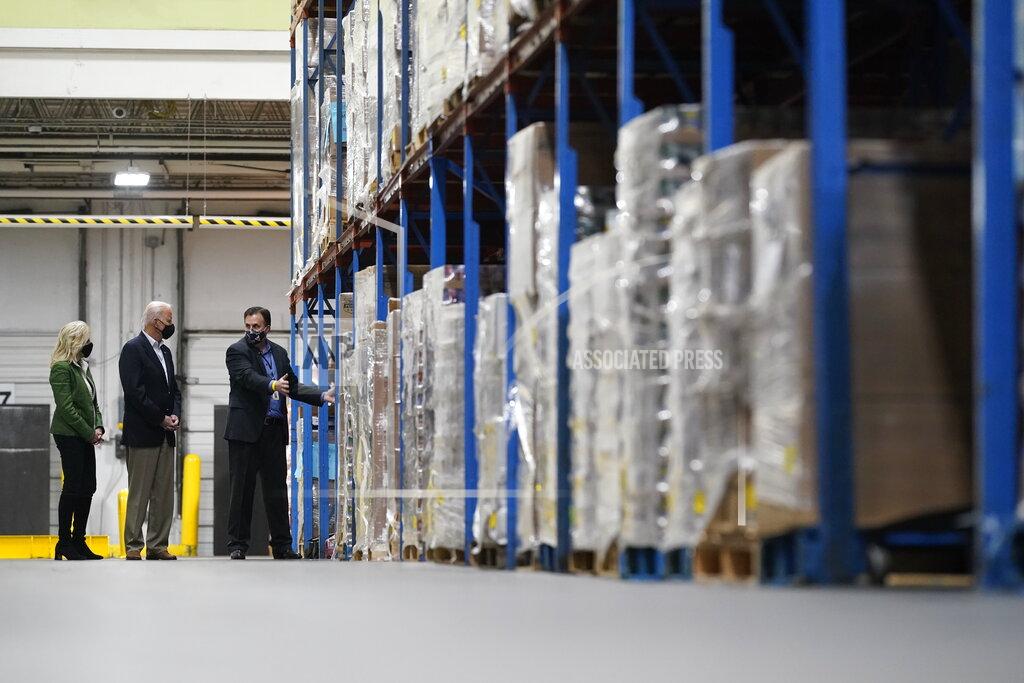 Patrick Semansky President Joe Biden and first lady Jill Biden tour the Houston Food Bank, Friday, Feb. 26, 2021, in Houston. (AP Photo/Patrick Semansky)