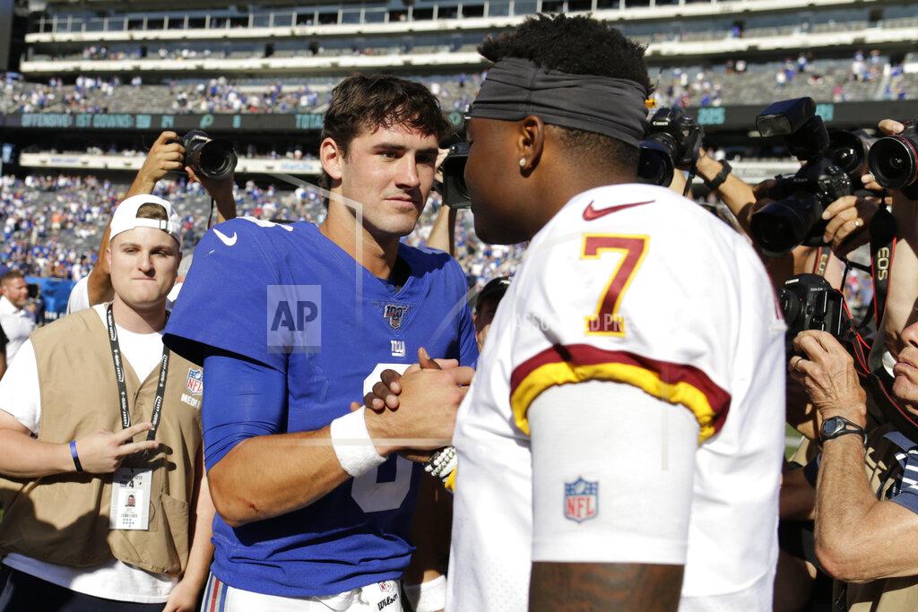 Adam Hunger New York Giants quarterback Daniel Jones, left, greets Washington Redskins quarterback Dwayne Haskins after an NFL football game, Sunday, Sept. 29, 2019, in East Rutherford, N.J. The Giants defeated the Redskins 24-3. (AP Photo/Adam Hunger)