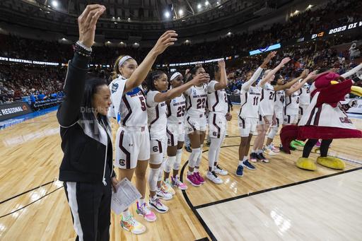 Boston, South Carolina women overpower UCLA in March Ma... - Vimarsana News