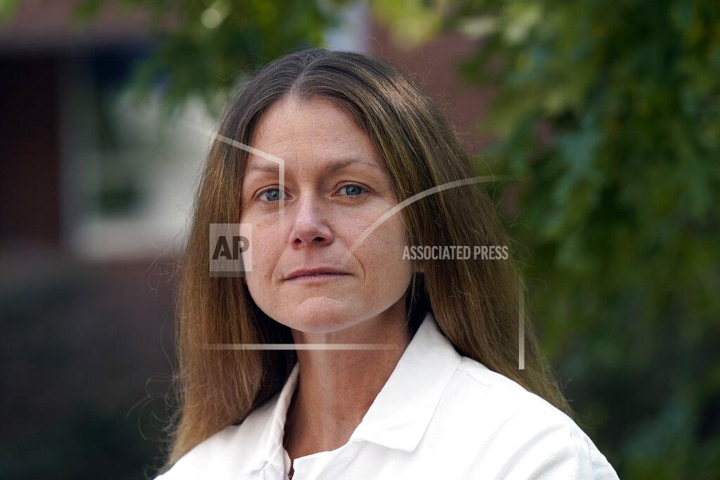 Gerry Broome Dr. Hanna Sanoff poses for a portrait at UNC Hospitals in Chapel Hill, N.C., Tuesday, Sept. 15, 2020. Grief is an inescapable part of the job for cancer doctors. “I have not yet figured out how to help guide patients’ struggles with cancer, leading them toward a death with dignity and finding personal reward in our relationship, when I cannot see them (or) hug them” she says. (AP Photo/Gerry Broome)