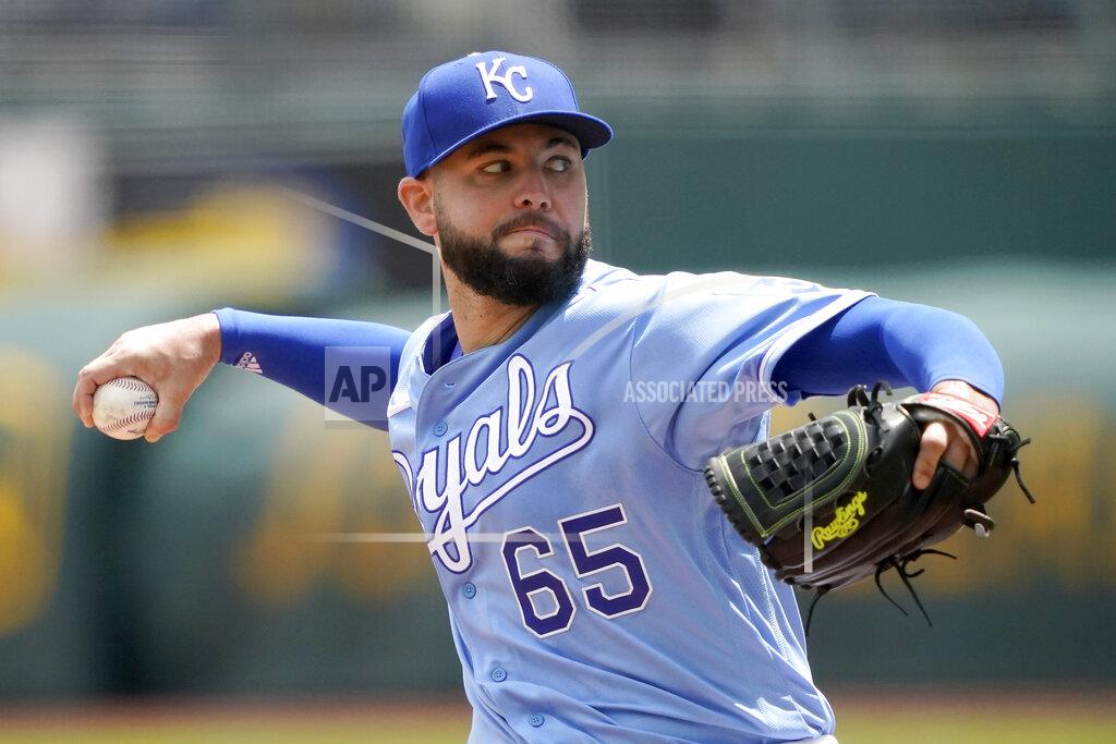 Charlie Riedel Kansas City Royals starting pitcher Jakob Junis throws during the first inning of a baseball game against the Chicago White Sox Sunday, Aug. 2, 2020, in Kansas City, Mo. (AP Photo/Charlie Riedel)