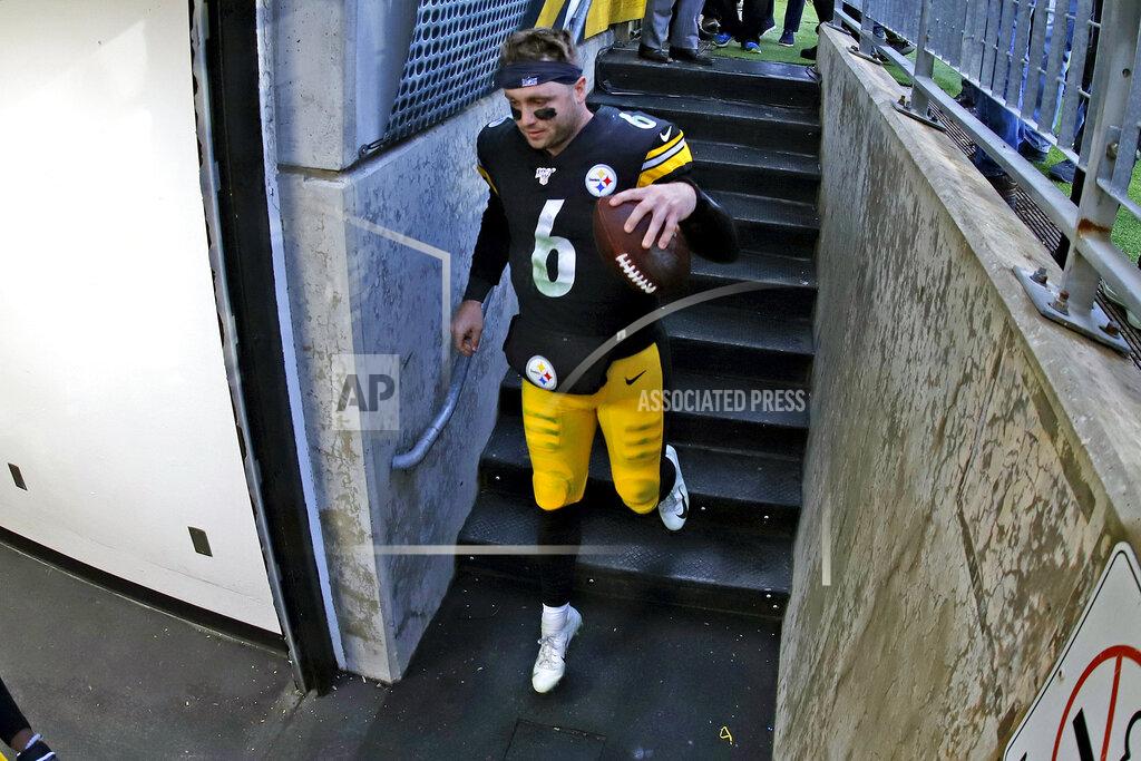 Gene J. Puskar Pittsburgh Steelers quarterback Devlin Hodges heads to the locker room with a game ball following an NFL football game against the Cleveland Browns in Pittsburgh, Sunday, Dec. 1, 2019. (AP Photo/Gene J. Puskar)