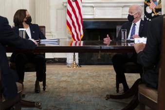 Biden taps VP Harris to lead response to border challenges Biden taps VP Harris to lead response to border challenges