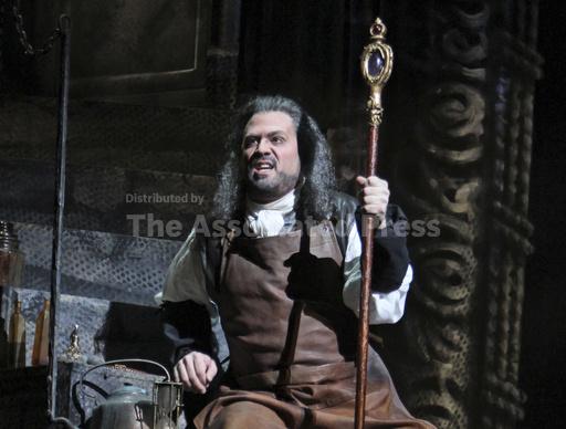 Opera singer David Daniels and his husband plead guilty to sexual assault - Vimarsana News