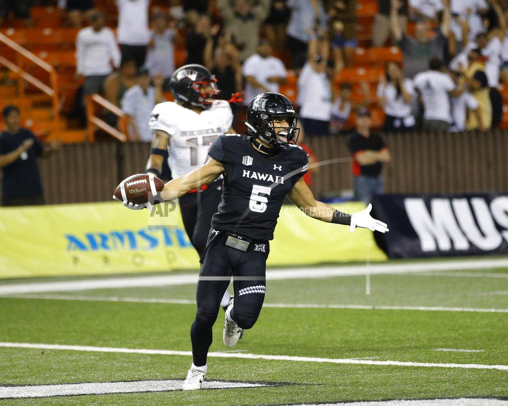 Marco Garcia Hawaii wide receiver Cedric Byrd (6) reacts after making the game winning touchdown against UNLV during the fourth quarter of an NCAA college football game, Saturday, Nov. 17, 2018, in Honolulu. Hawaii defeated UNLV 35-28. (AP Photo/Marco Garcia)