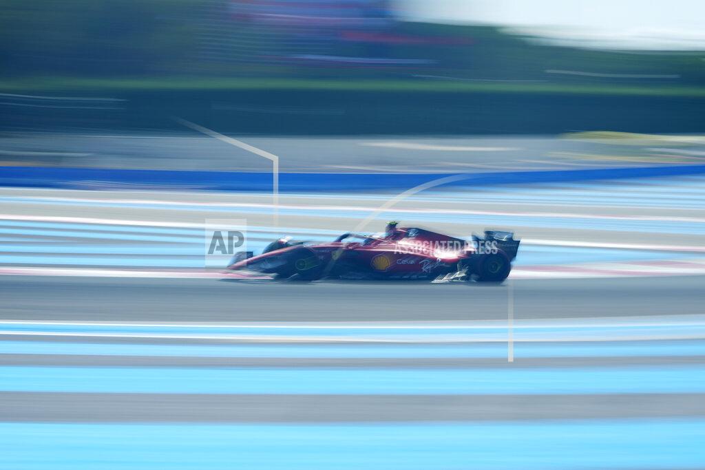 Manu Fernandez Ferrari driver Carlos Sainz of Spain steers his car during the second practice for the French Formula One Grand Prix at Paul Ricard racetrack in Le Castellet, southern France, Friday, July 22, 2022. The French Grand Prix will be held on Sunday. (AP Photo/Manu Fernandez)