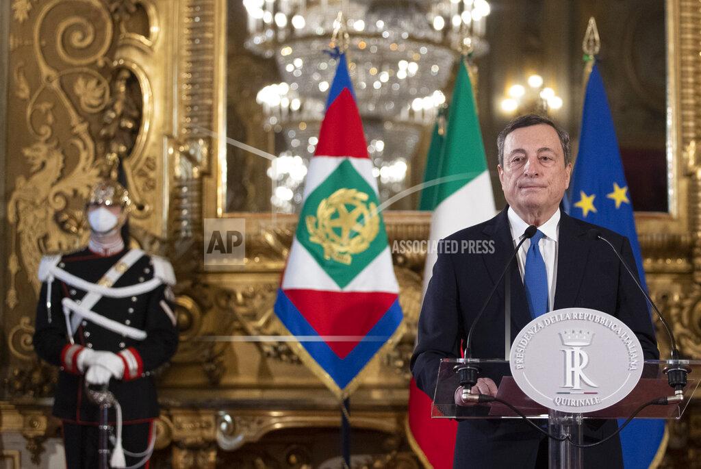 Alessandra Tarantino Former European Central Bank president Mario Draghi speaks to the media after accepting a mandate to form Italy's new government from Italian President Sergio Mattarella at the Rome's Quirinale Presidential Palace, Wednesday Feb. 3, 2021. (AP Photo/Alessandra Tarantino, Pool)