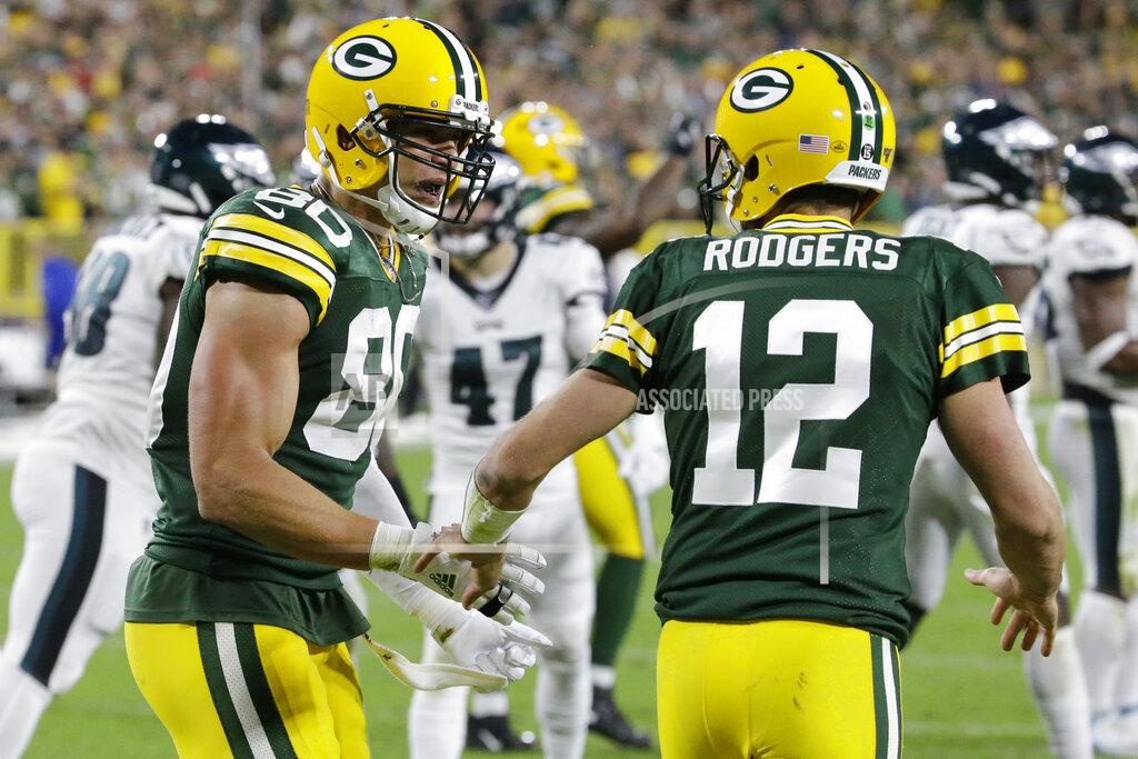 Mike Roemer Green Bay Packers tight end Jimmy Graham (80) celebrates a touchdown with quarterback Aaron Rodgers (12) during the second half of the team's NFL football game against the Philadelphia Eagles on Thursday, Sept. 26, 2019, in Green Bay, Wis. (AP Photo/Mike Roemer)