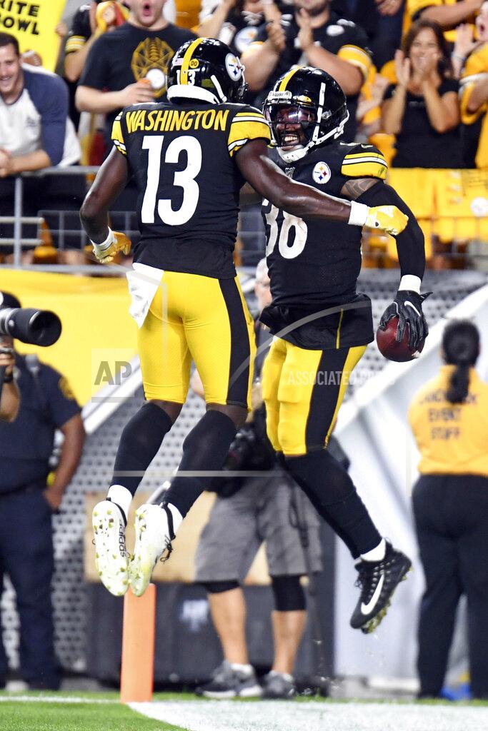 Barry Reeger Pittsburgh Steelers running back Jaylen Samuels (38) celebrates with wide receiver James Washington (13) after making a touchdown ion the first half of a preseason NFL football game against the Kansas City Chiefs, Saturday, Aug. 17, 2019, in Pittsburgh. (AP Photo/Barry Reeger)