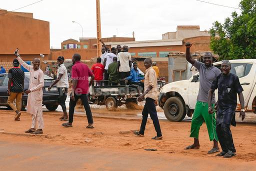 Niger's junta gains upper hand over regional bloc threa... - Vimarsana News