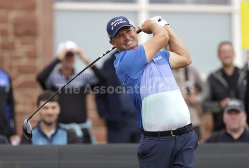 McIlroy can't buy a putt and still posts 66 to lead Sco... - Vimarsana News