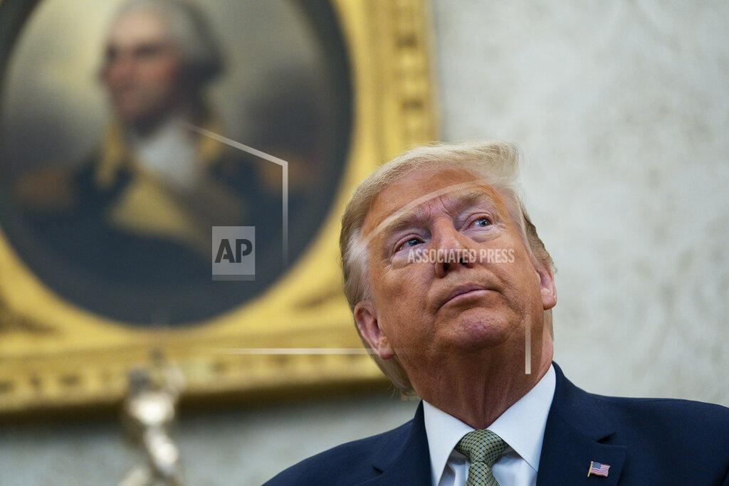 Evan Vucci El presidente Donald Trump habla durante una reunión con el primer ministro irlandés Leo Varadkar en la Oficina Oval de la Casa Blanca, el jueves 12 de marzo de 2020. (AP Foto/Evan Vucci)