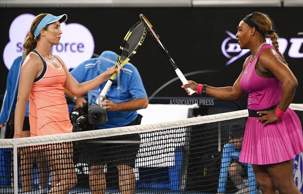 Andy Brownbill United States' Serena Williams, right, is congratulated by compatriot Danielle Collins following their match at a tuneup event ahead of the Australian Open tennis championships in Melbourne, Australia, Friday, Feb. 5, 2021.(AP Photo/Andy Brownbill)