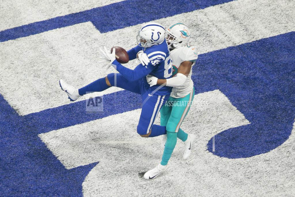 Dolphins Colts Football